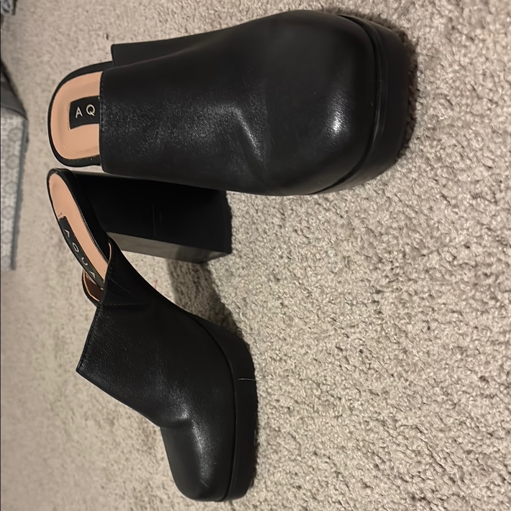 Aqua Black Mules Sleek Minimalist Design